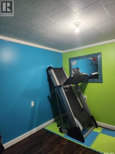 706 Grey Avenue, Grenfell, SK - Indoor Photo Showing Gym Room