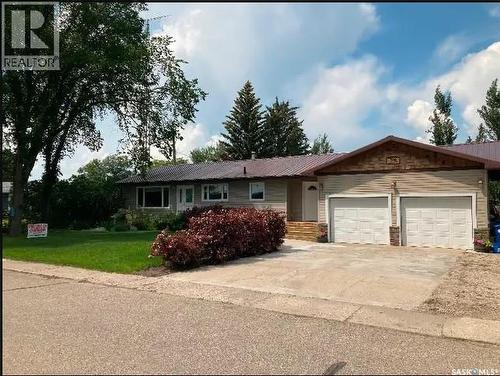 706 Grey Avenue, Grenfell, SK - Outdoor