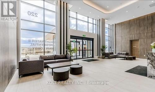 1004 - 220 Missinnihe Way, Mississauga, ON - Indoor Photo Showing Other Room