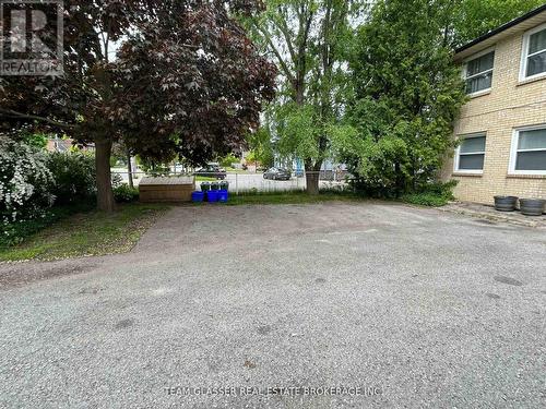630 Victoria Street, London East (East C), ON - Outdoor