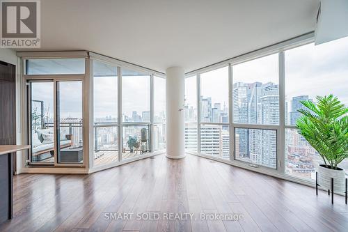 3101 - 45 Charles Street E, Toronto, ON - Indoor