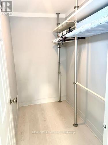 207 - 285 Enfield Place, Mississauga, ON - Indoor