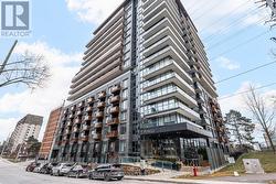 207 - 21 PARK STREET E  Mississauga, ON L5G 0C2