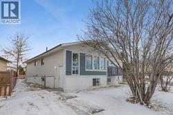 224 Whitworth Way NE  Calgary, AB T1Y 6A9