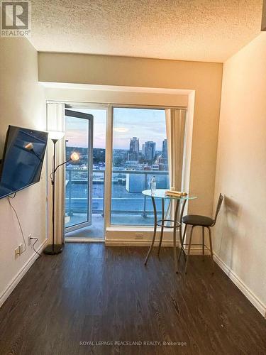 1504 - 158 King Street N, Waterloo, ON - Indoor Photo Showing Other Room