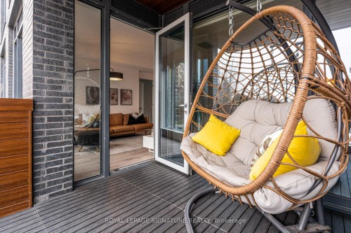 207-21 Park Street E, Mississauga, ON - Outdoor With Deck Patio Veranda With Exterior