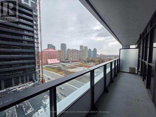 1001 - 4015 The Exchange, Mississauga, ON - Outdoor With View With Exterior