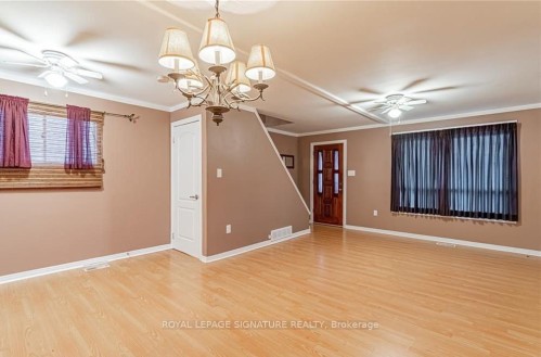 51 Fourth Street, Welland, ON - Indoor Photo Showing Other Room