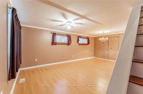 51 Fourth Street, Welland, ON - Indoor Photo Showing Other Room