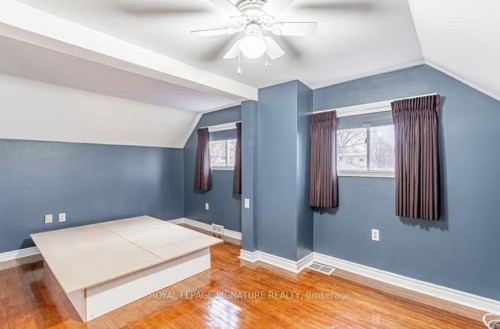 51 Fourth Street, Welland, ON - Indoor