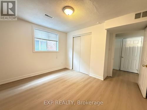 Main/Lower - 48 Estate Garden Drive, Richmond Hill, ON - Indoor Photo Showing Other Room