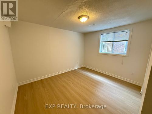 Main/Lower - 48 Estate Garden Drive, Richmond Hill, ON - Indoor Photo Showing Other Room