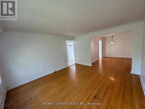 convenient flow - Main - 468 Ridelle Avenue, Toronto, ON - Indoor Photo Showing Other Room