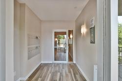 205-191 Av. Brock S.  Montréal-Ouest, QC H4X 2E7