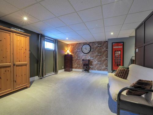 Salle de lavage - 7215 Rue P.-E.-Neveu, Trois-Rivières, QC - Indoor