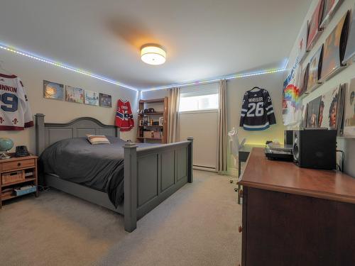 Chambre à coucher - 7215 Rue P.-E.-Neveu, Trois-Rivières, QC - Indoor Photo Showing Bedroom