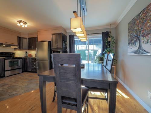 Salle à manger - 7215 Rue P.-E.-Neveu, Trois-Rivières, QC - Indoor Photo Showing Kitchen