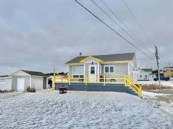 3 Ch. Lapierre  Les Îles-De-La-Madeleine, QC G4T 0H8