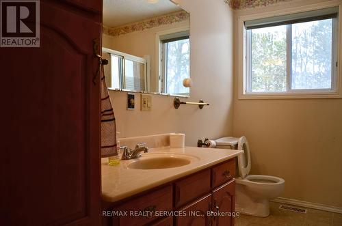 Bathroom - 1045 Tremaine Avenue S, North Perth, ON - Indoor Photo Showing Bathroom