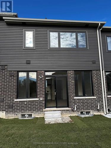 103 Watts Mews, Kawartha Lakes, ON - Outdoor