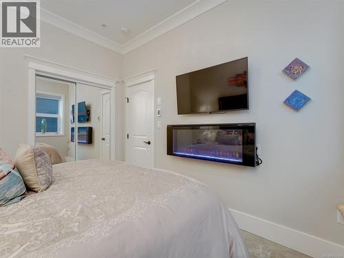 8B 1000 Sookepoint Pl, Sooke, BC - Indoor Photo Showing Bedroom
