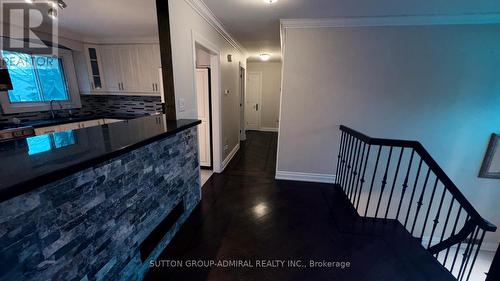 17 Law Crescent S, Richmond Hill, ON - Indoor Photo Showing Other Room