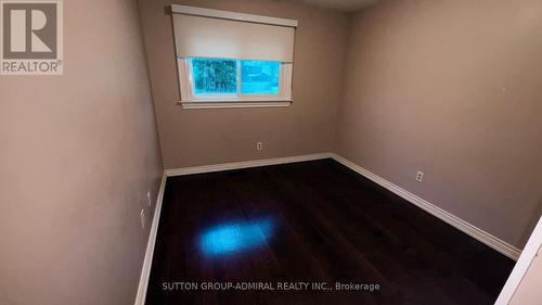 17 Law Crescent S, Richmond Hill, ON - Indoor Photo Showing Other Room