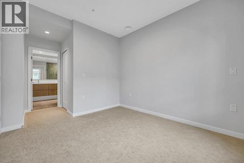 304 629 Cottonwood Avenue, Coquitlam, BC - Indoor Photo Showing Other Room