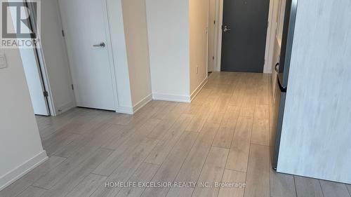 1226 - 5858 Yonge Street, Toronto, ON - Indoor Photo Showing Other Room