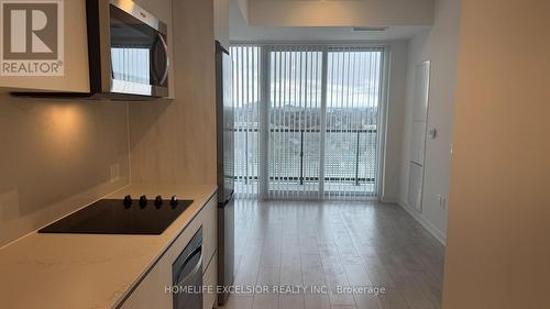 1226 - 5858 Yonge Street, Toronto, ON - Indoor Photo Showing Other Room