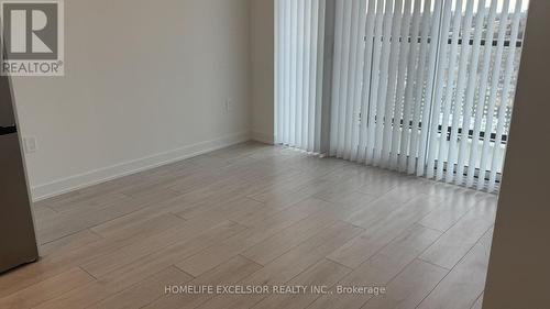 1226 - 5858 Yonge Street, Toronto, ON - Indoor Photo Showing Other Room