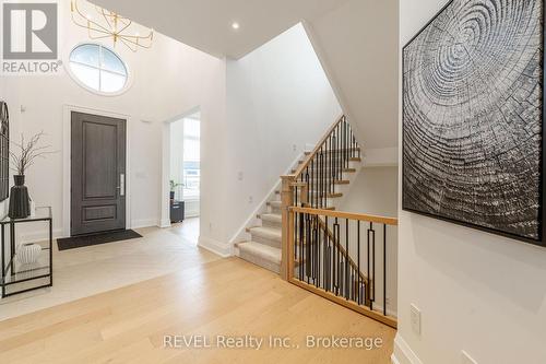 7515 Sherrilee Crescent, Niagara Falls (Brown), ON - Indoor Photo Showing Other Room