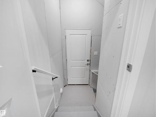 3331 Roy Brown Wy Nw, Edmonton, AB - Indoor Photo Showing Other Room