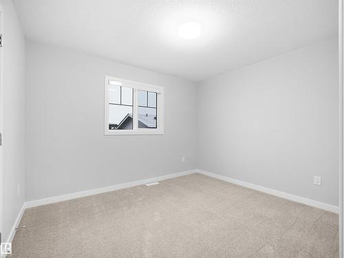 3272 Dallas Schmidt Dr Nw, Edmonton, AB - Indoor Photo Showing Other Room