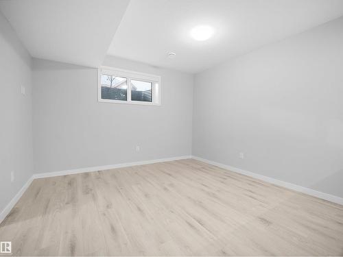 3272 Dallas Schmidt Dr Nw, Edmonton, AB - Indoor Photo Showing Other Room