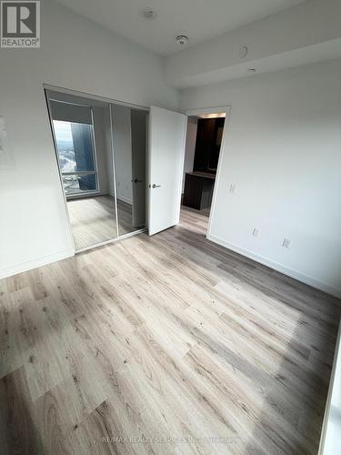 2109 - 395 Square One Drive, Mississauga, ON - Indoor