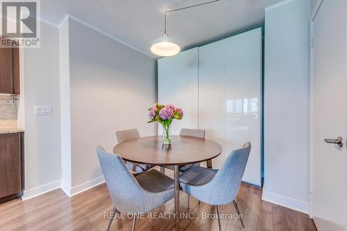 1414 - 155 Legion Road N, Toronto, ON - Indoor Photo Showing Dining Room