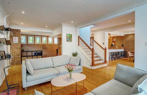Salon - 4058 Ch. Gage, Montréal (Ville-Marie), QC - Indoor Photo Showing Living Room
