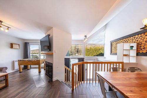Corridor - 3 Rue De La Ferréolaise, Saint-Ferréol-Les-Neiges, QC - Indoor Photo Showing Dining Room
