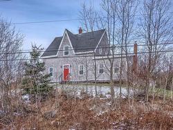 7056 Highway 329  East River Point, NS B0J 1T0