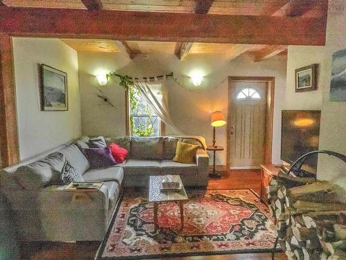 7056 Highway 329, East River Point, NS 