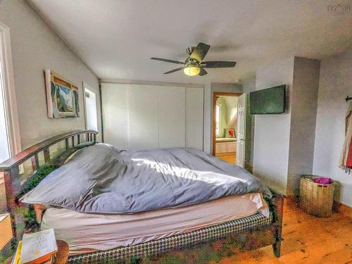 7056 Highway 329, East River Point, NS 