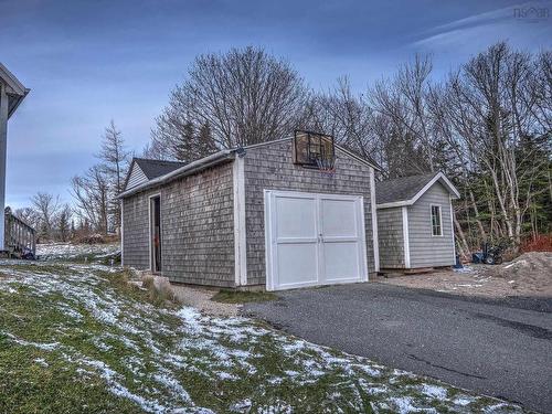 7056 Highway 329, East River Point, NS 