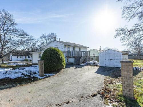 15 Acadia Street, Middleton, NS 