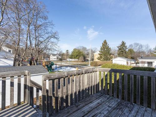 15 Acadia Street, Middleton, NS 