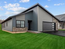 59 Alice Avenue  Charlottetown, PE C1C 0V4