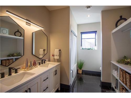 11 Robert Ross Blvd, Hampton, NB 