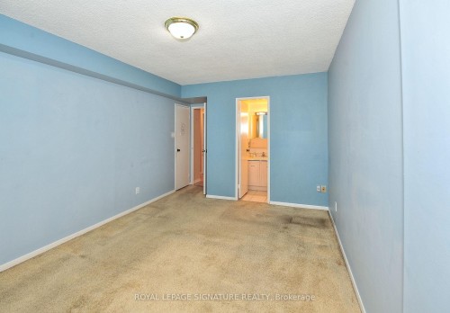 1208-7811 Yonge Street, Markham, ON - Indoor Photo Showing Other Room