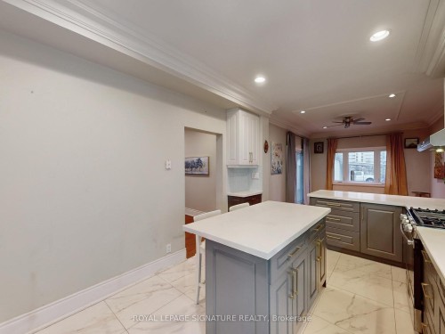 73 Buttonwood Avenue, Toronto, ON - Indoor Photo Showing Other Room