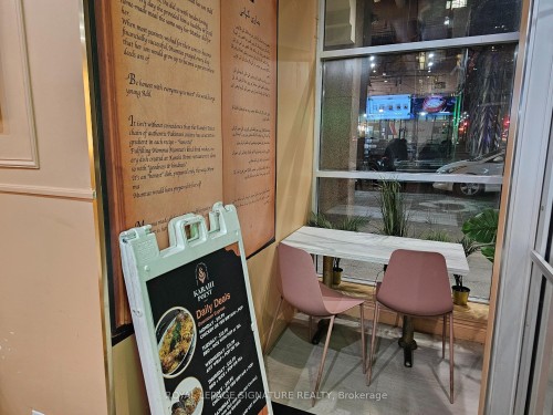 736 Bay Street, Toronto, ON 